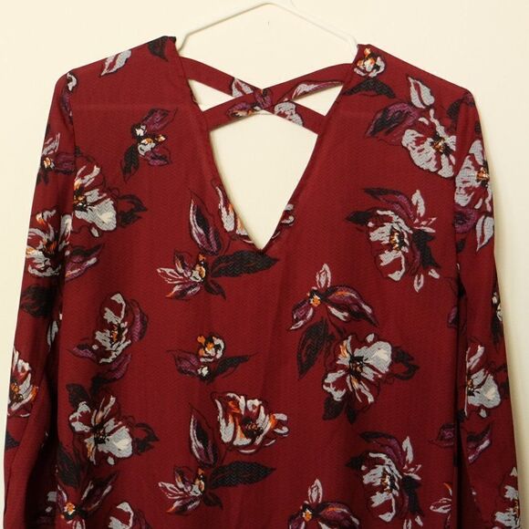 Maurices Floral Print Top | Blouse | XS - Picture 4 of 8